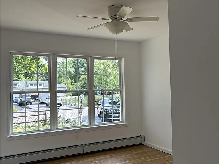50 Pine St — Photo 2