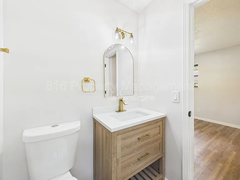 8622 E 108th Ter — Photo 21