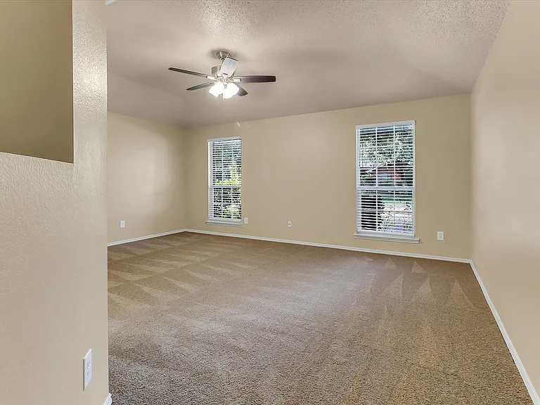 4154 Parterre Dr — Photo 15