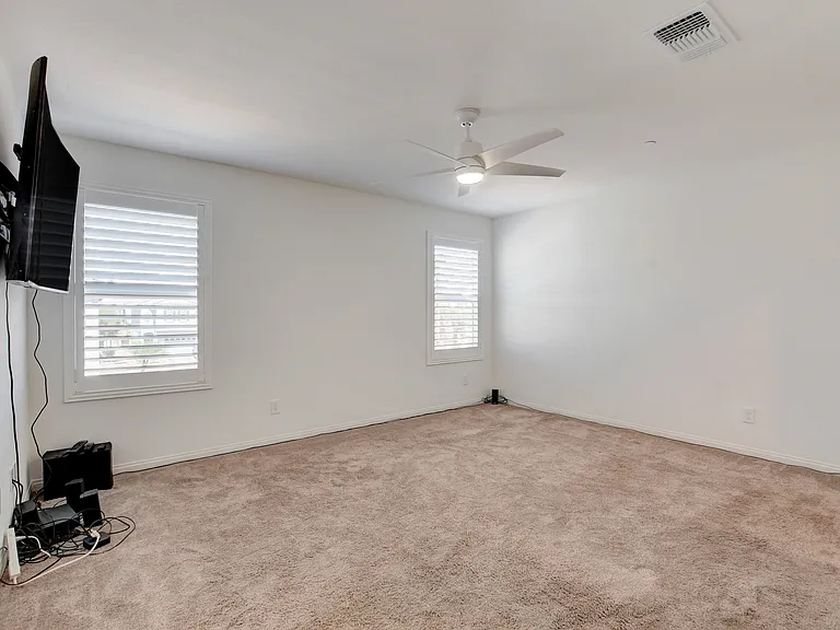 6458 Blue Ember Ave — Photo 28