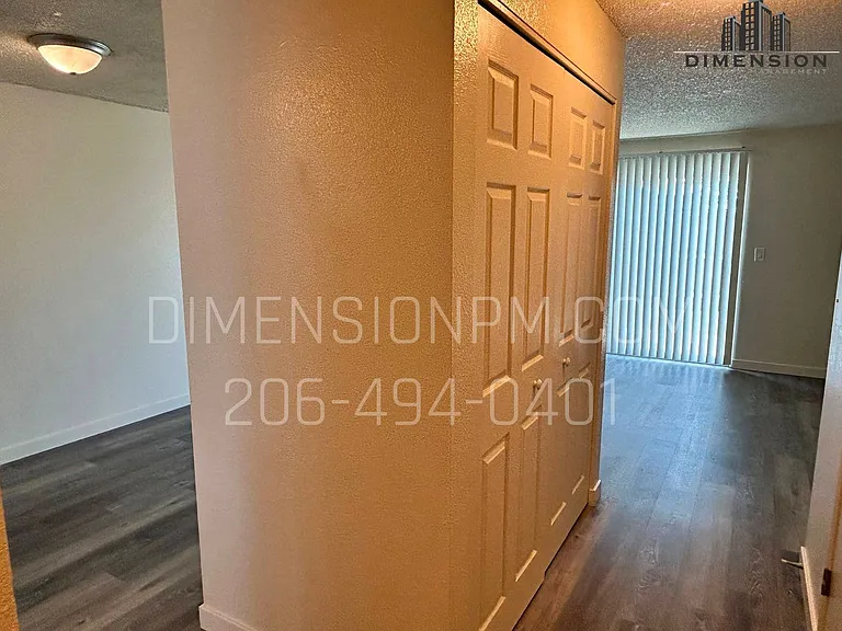 532 SW Rimrock Way — Photo 18