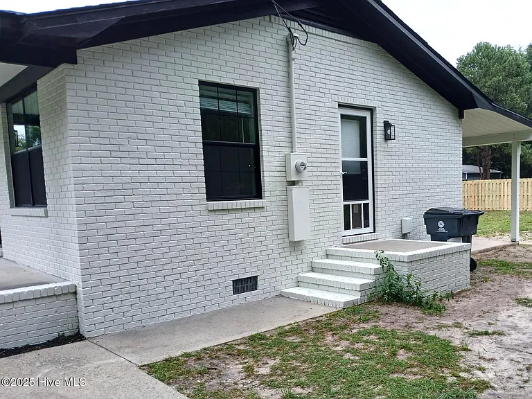 9166 Green Loop Rd NE — Photo 2