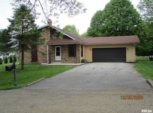 14117 Saint Joseph Rd, Athens, IL 62613