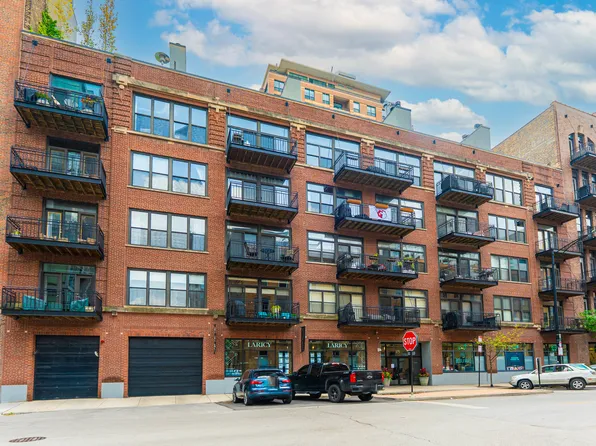 375 W Erie St APT 206, Chicago, IL 60654