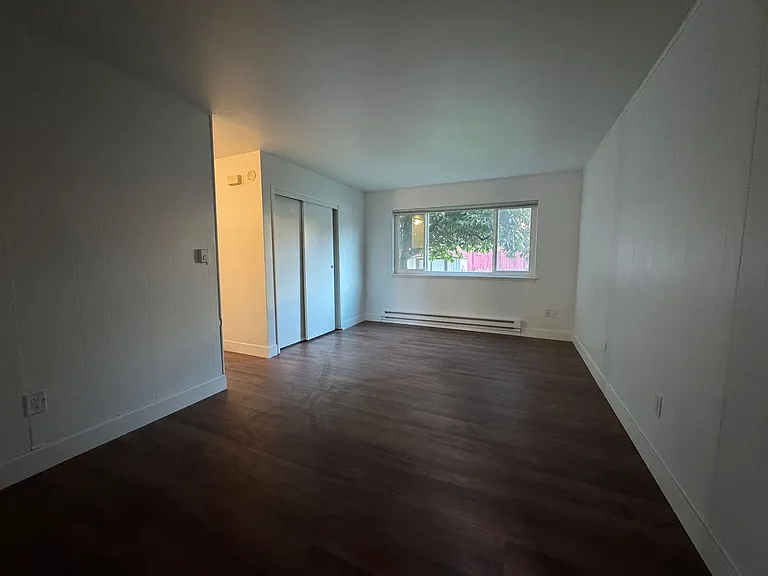 Seward Park Court | Hidden Gem in Serene Neighborhood w/ Onsite Parking — Photo 9