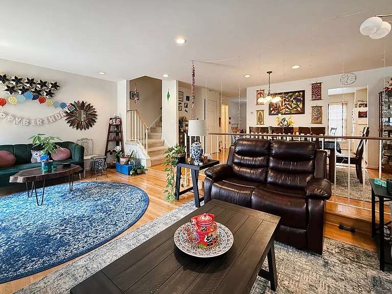 7136 Swansong Way — Photo 10