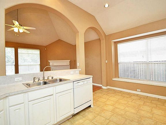 5th image of 11410 Lazy Meadows Dr