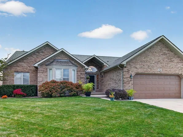 47857 Kent Dr, Macomb, MI 48044