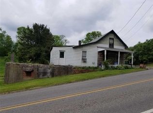 367 Lefever Hill Rd, Cheswick, PA 15024