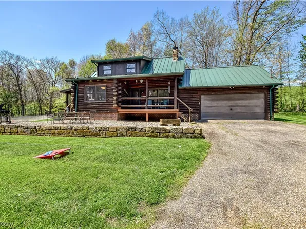 11376 Ridgeway Rd, Kensington, OH 44427