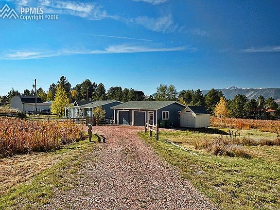 Entrance to property