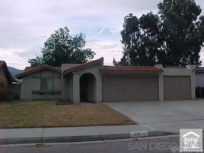 210 Zolder St, Hemet, CA, 92544