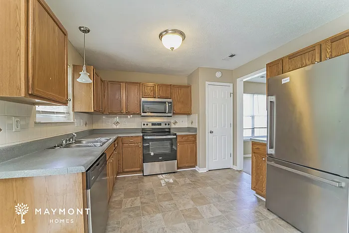 10327 Seedling Ln — Photo 6