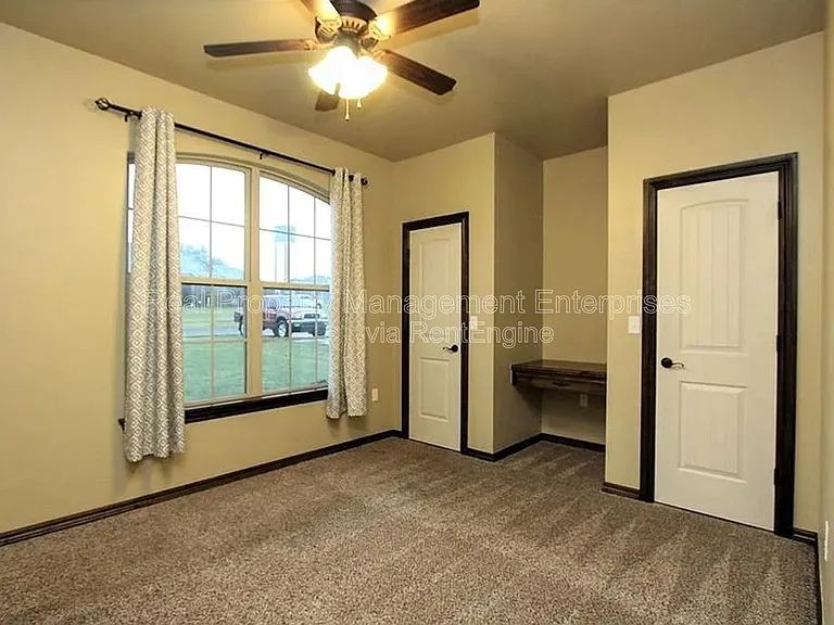 1661 Appaloosa Dr — Photo 31
