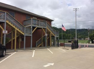 1445 Combs Rd, Hazard, KY 41701