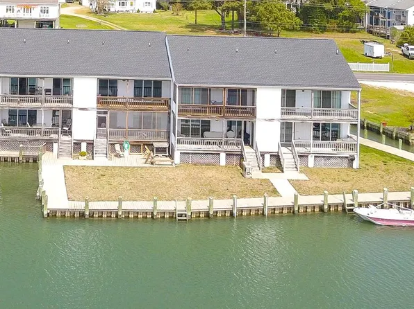 7622 E Side Rd, Chincoteague Island, VA 23336