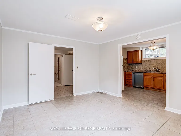 5 Paramount Ct #BASEMENT — Photo 10