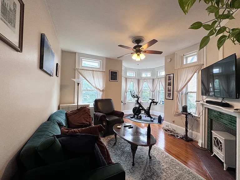 3 Englewood Ave #5 — Photo 7