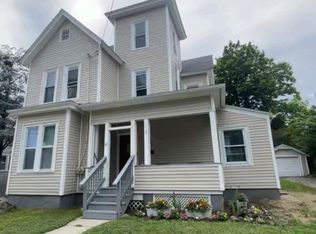 33 Chestnut Ave FLOOR 1, Cranston, RI 02910