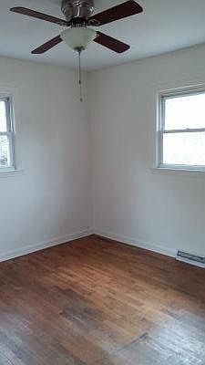 4th image of 2304 Woodleaf Dr