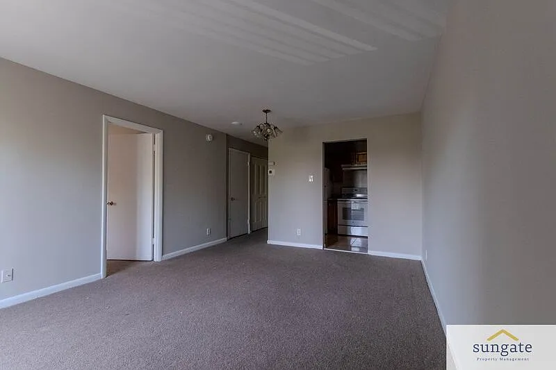 1 bed, 1.0 bath, 550 sqft, $1,375 — Photo 4