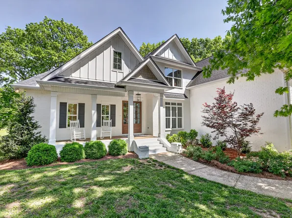 5111 SE Tater Peeler Rd, Lebanon, TN 37090