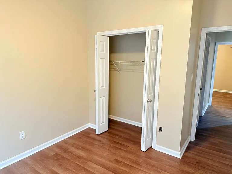 719 Marsh Ave — Photo 15