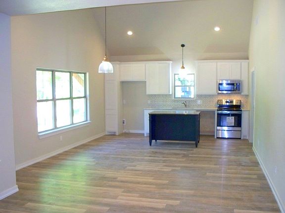 5th image of 1308 Cedar Dr