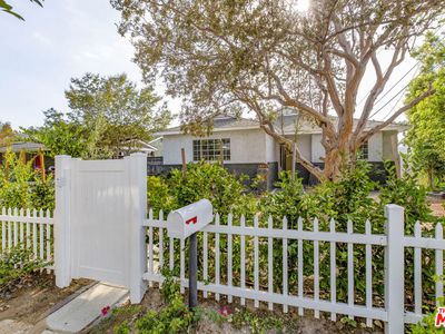 1235 N Catalina St, Burbank, CA, 91505