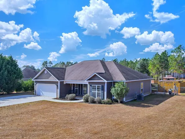 140 White Oak Dr, Leesburg, GA 31763