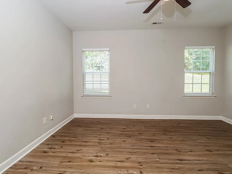 4215 Sebring Ct SW — Photo 10