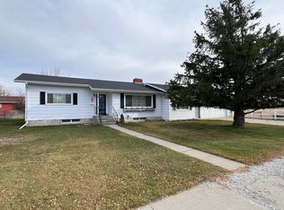225 9th Ave SW, Choteau, MT 59422