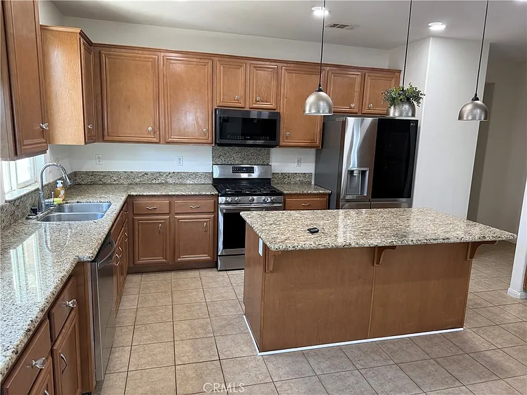 29204 Gateway Dr — Photo 11