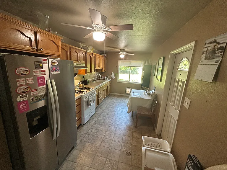 608 E Florinda St — Photo 12