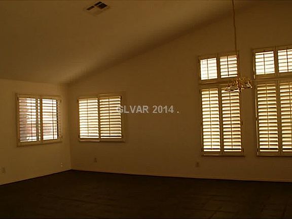 3rd image of 5961 Ablette Ave