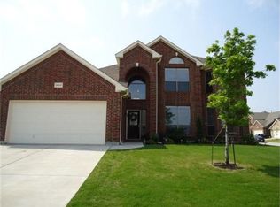 2000 Devinstone Ct, Middletown, TX 76177