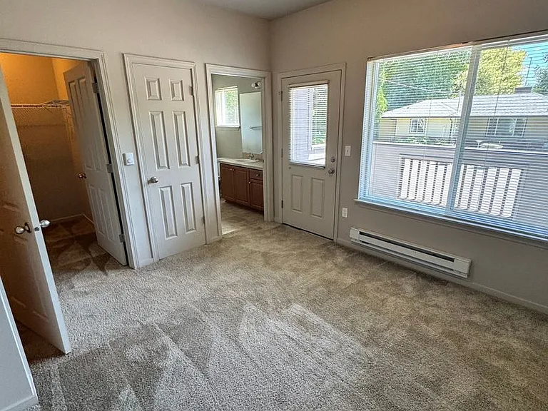 13409 NW Sherry St — Photo 10