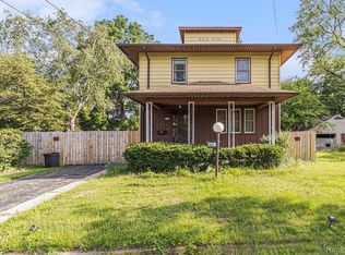 202 E Dartmouth St, Flint, MI 48505