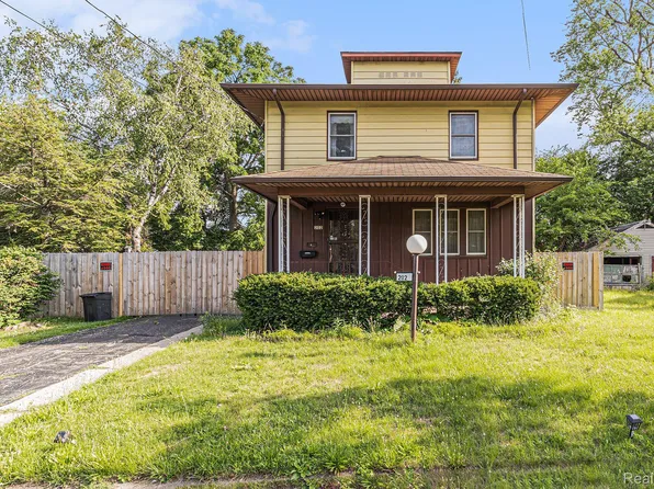202 E Dartmouth St, Flint, MI 48505