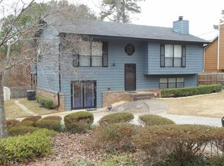 1712 Merry Oak Rd SW, Marietta, GA 30008