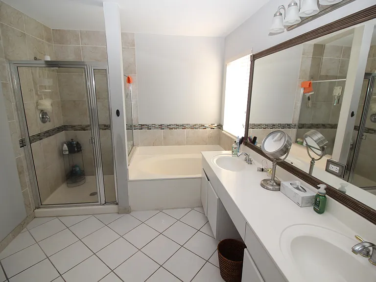 1396 Banyan Way — Photo 17