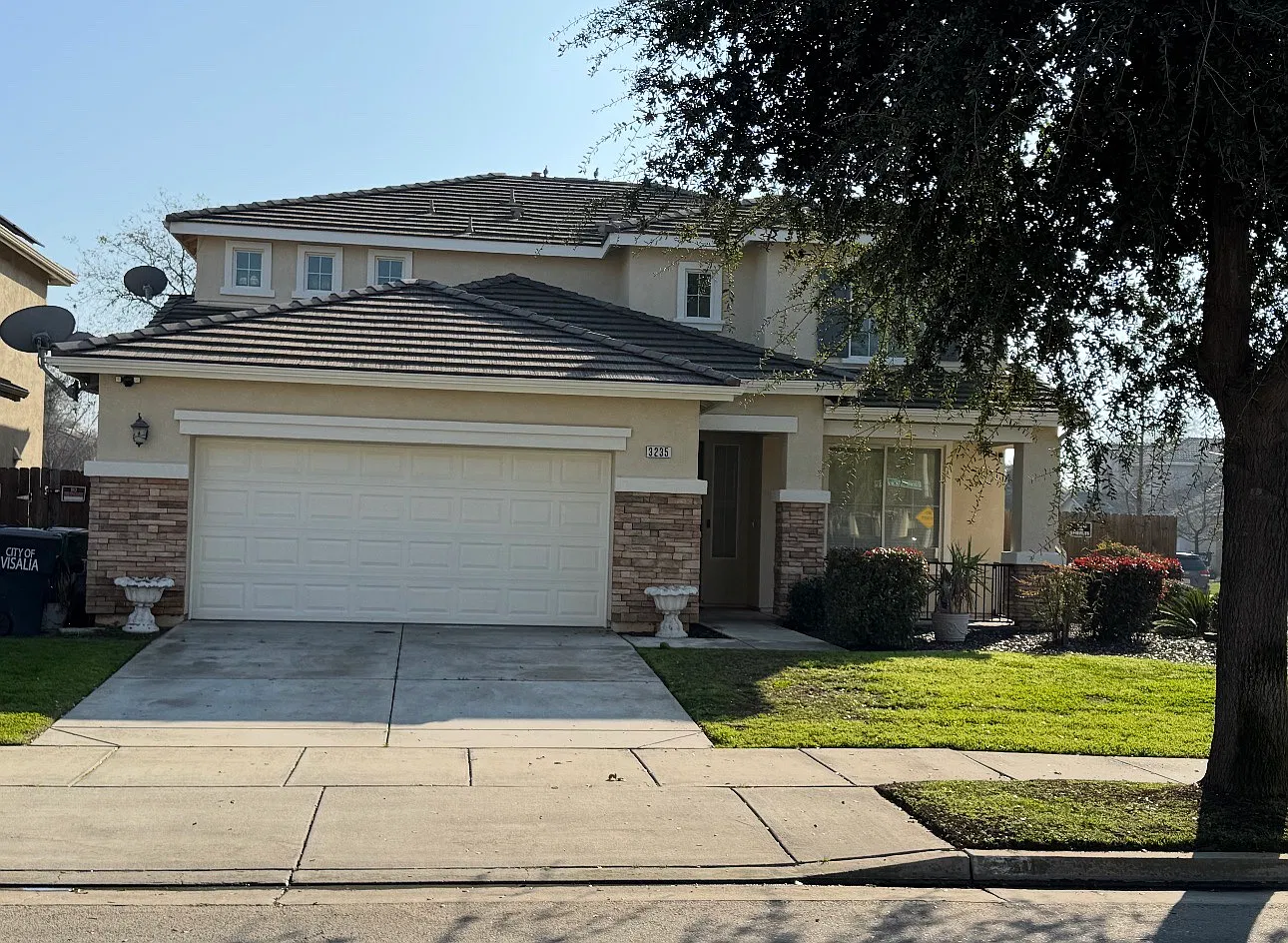 3235 W Elowin Ave — Photo 2