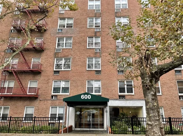 600 Locust Avenue #7K, Mount Vernon, NY 10552