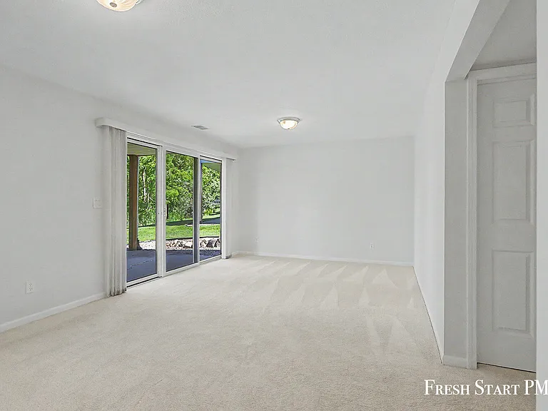 2107 Blue Bellway NW — Photo 10