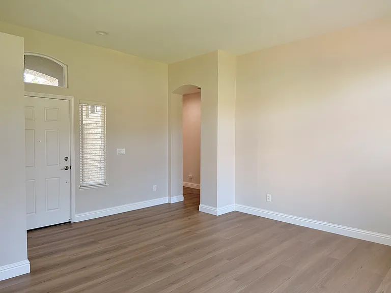 3628 Grand Point Ln — Photo 8