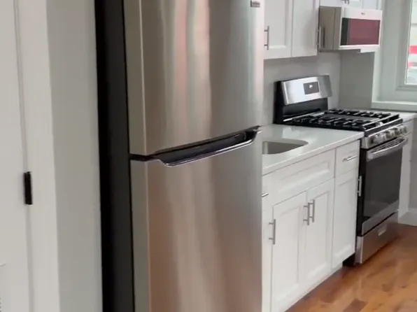 38 Mill St, Paterson, NJ