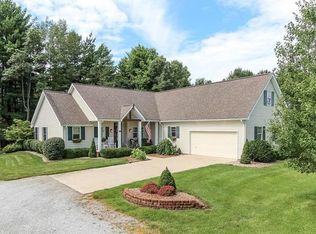 8011 Rinnie Seitz Rd, Nashville, IN 47448