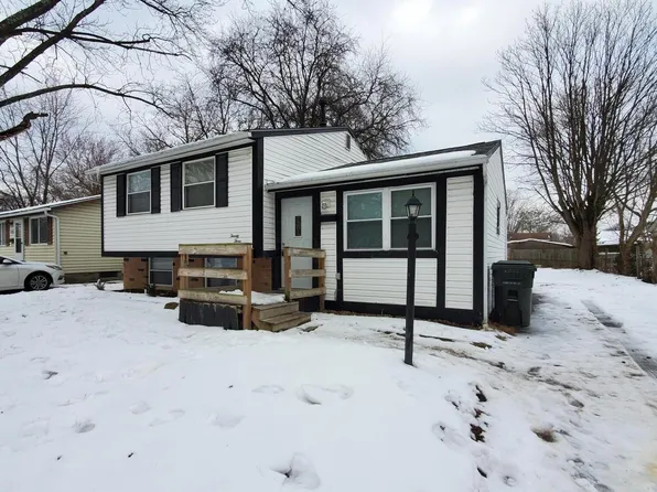 2390 Carlford St, Columbus, OH 43232