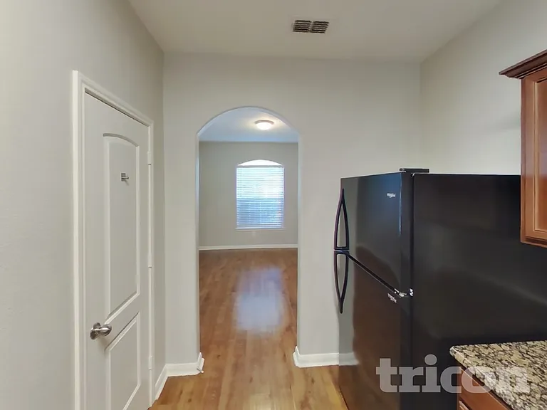 2031 Cone Flower Dr — Photo 6