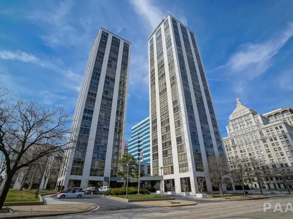 123 SW Jefferson Ave #E10c, Peoria, IL 61602